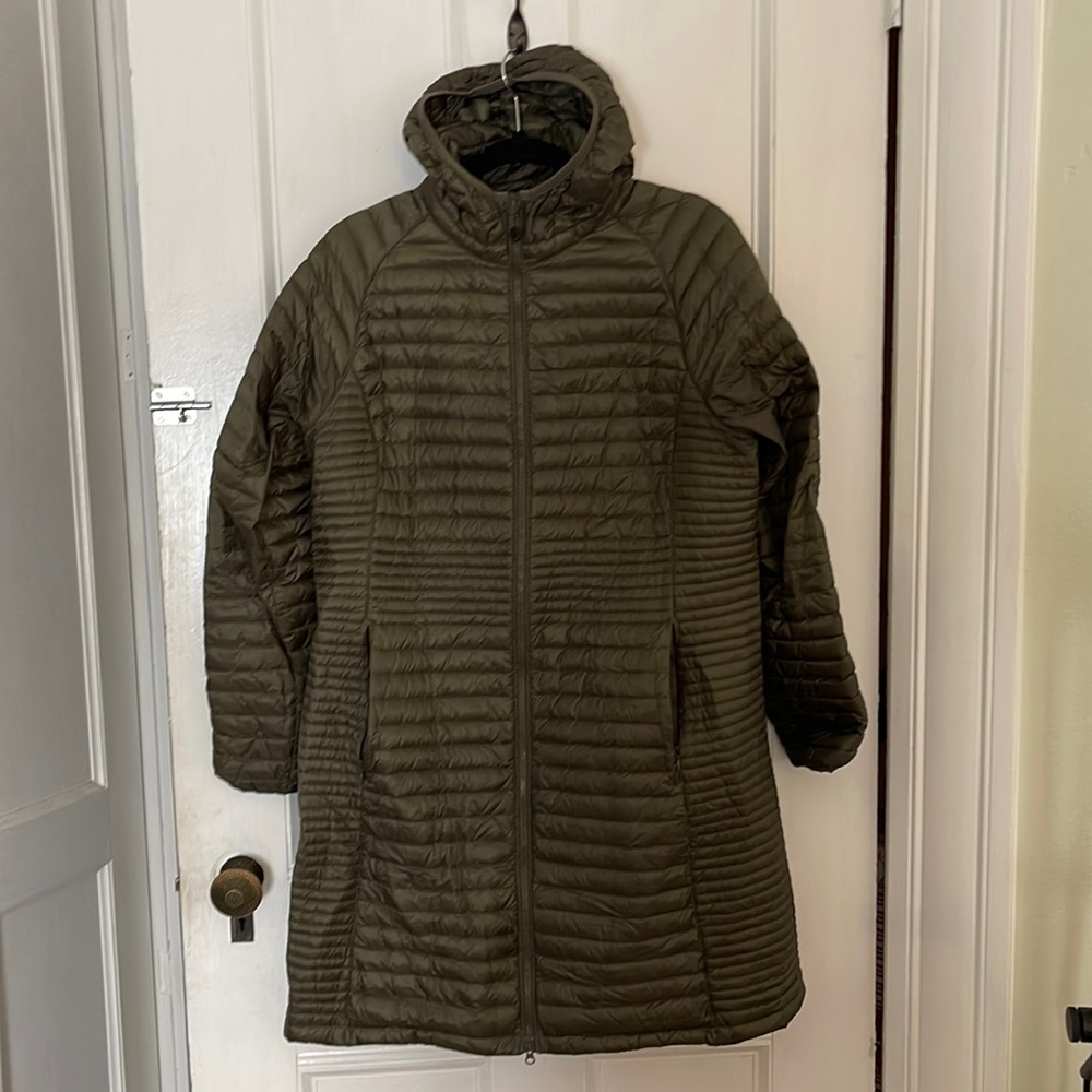 LL Bean Ultralight Down Sweatercoat L